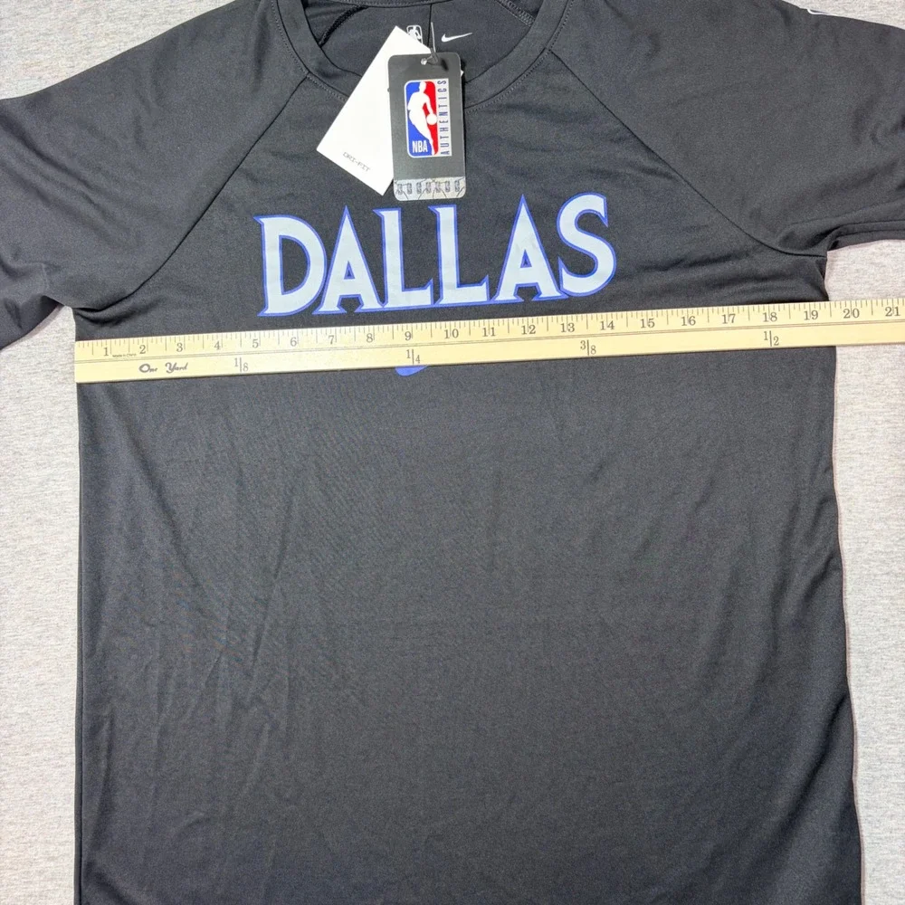 Nike Dallas Mavericks NBA City Edition Dri-FIT Long Sleeve Shirt Kids XL 18-20